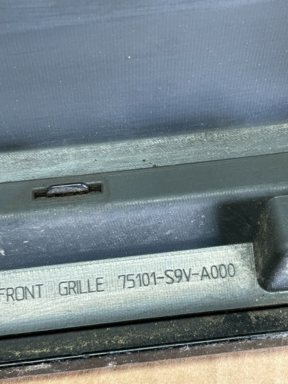2003 2004 2005 Honda Pilot Front Upper Grill Grille Oem AA8974 DG9