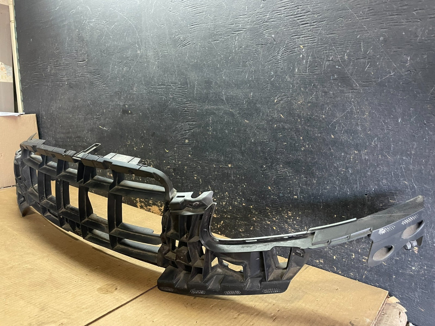 2009 2010 2011 Audi A6 Front Bumper Grille Bracket Retainer aa9194 DG1
