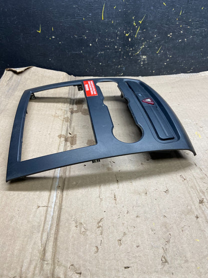 2007-2018 Mercedes Dodge Sprinter Center Console Radio Instrument Panel X5779 DG1