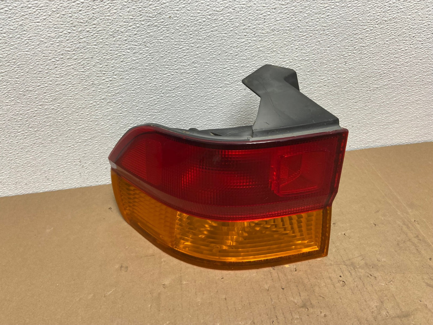 2002 2003 2004 Honda Odyssey Left Driver LH Side Tail Light AB6469 LK0