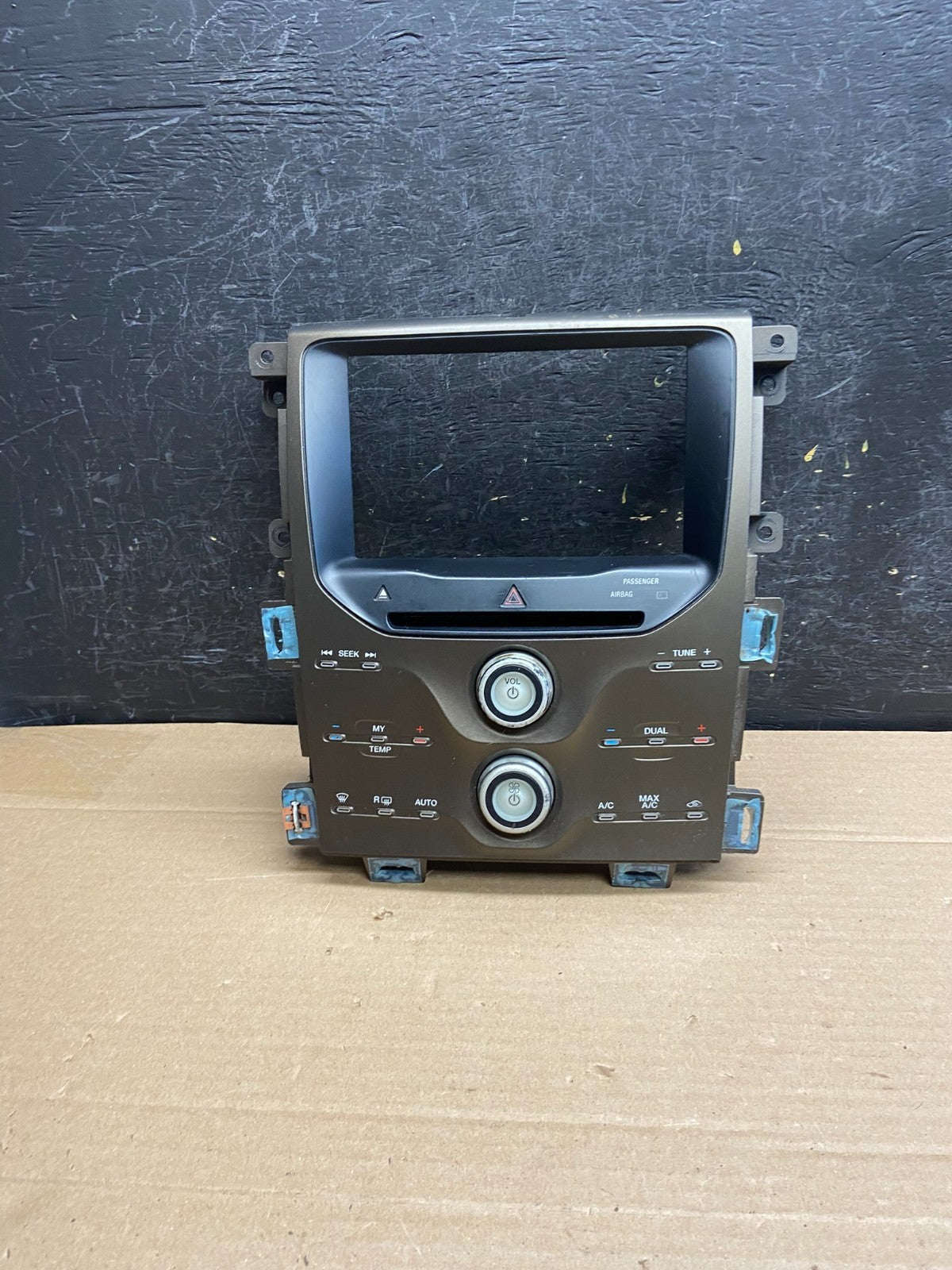 2011-2014 Ford Edge Heater Climate Control Radio CD Control Dash Bezel ag5118 DG0