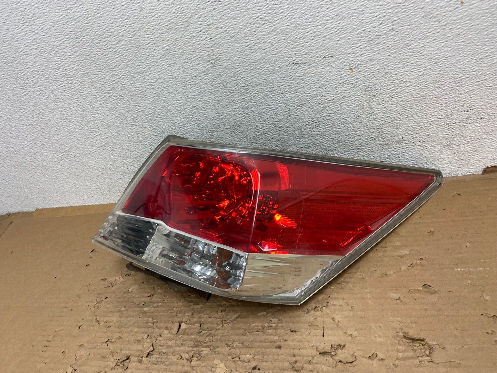 2008 to 2012 Honda Accord Sedan Tail light Right Passenger RH Side AD4406 LK1