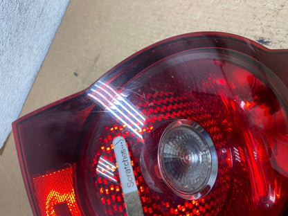 2008 2009 2010 Volkswagen Jetta Right Passenger RH Side Tail Light AG2127 LK3