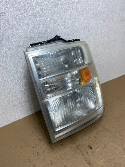 2008-2014 Ford Econoline E150 E250 E350 Left Driver LH Headlight AC6043 DW2