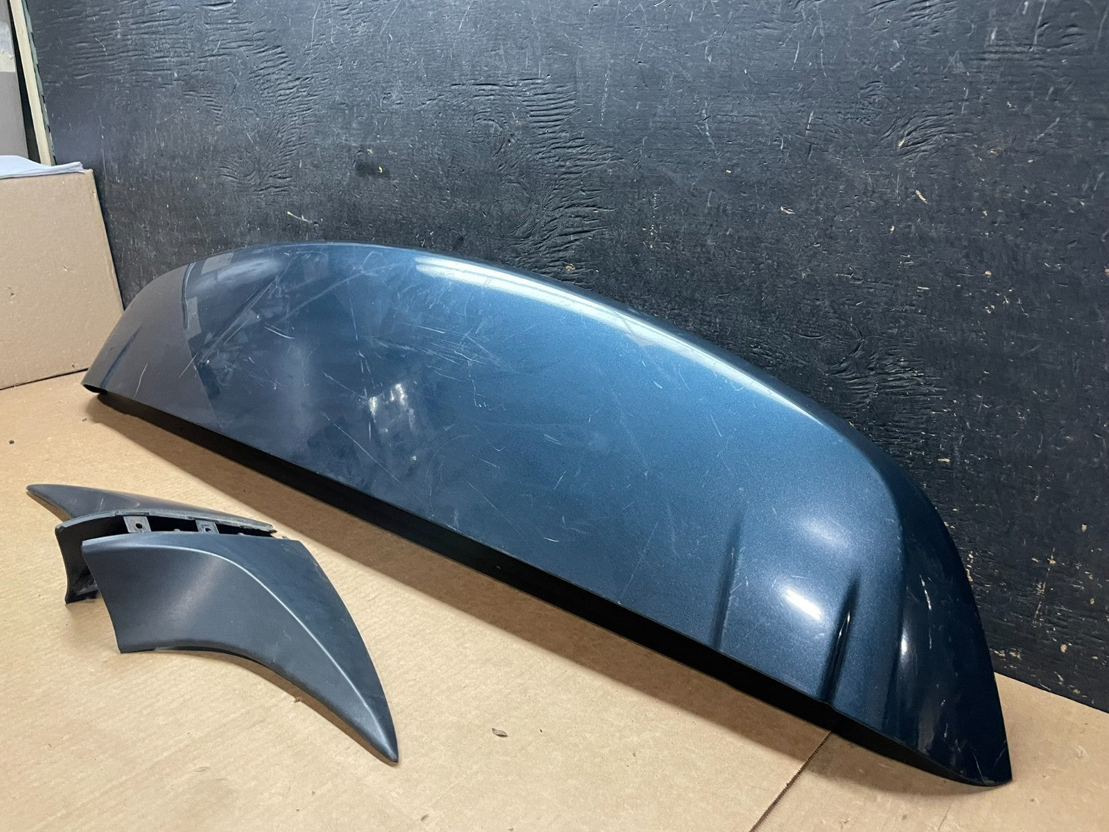2013 to 2020 Nissan Pathfinder Rear Spoiler Wing Oem AA9032 DG2
