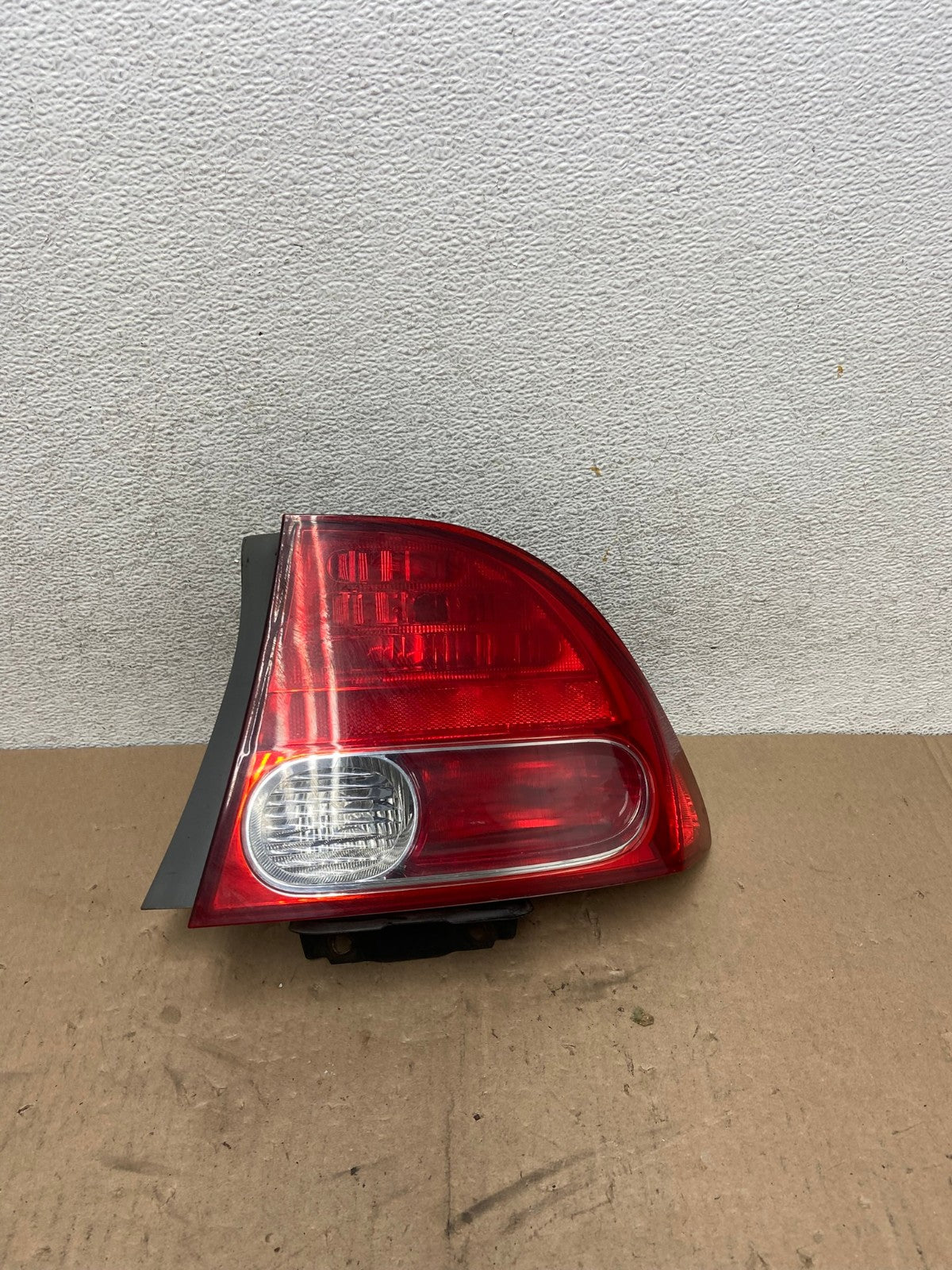 2006 2007 2008 Honda Civic Right Passenger Rh Side Tail Light AG4785 LK0