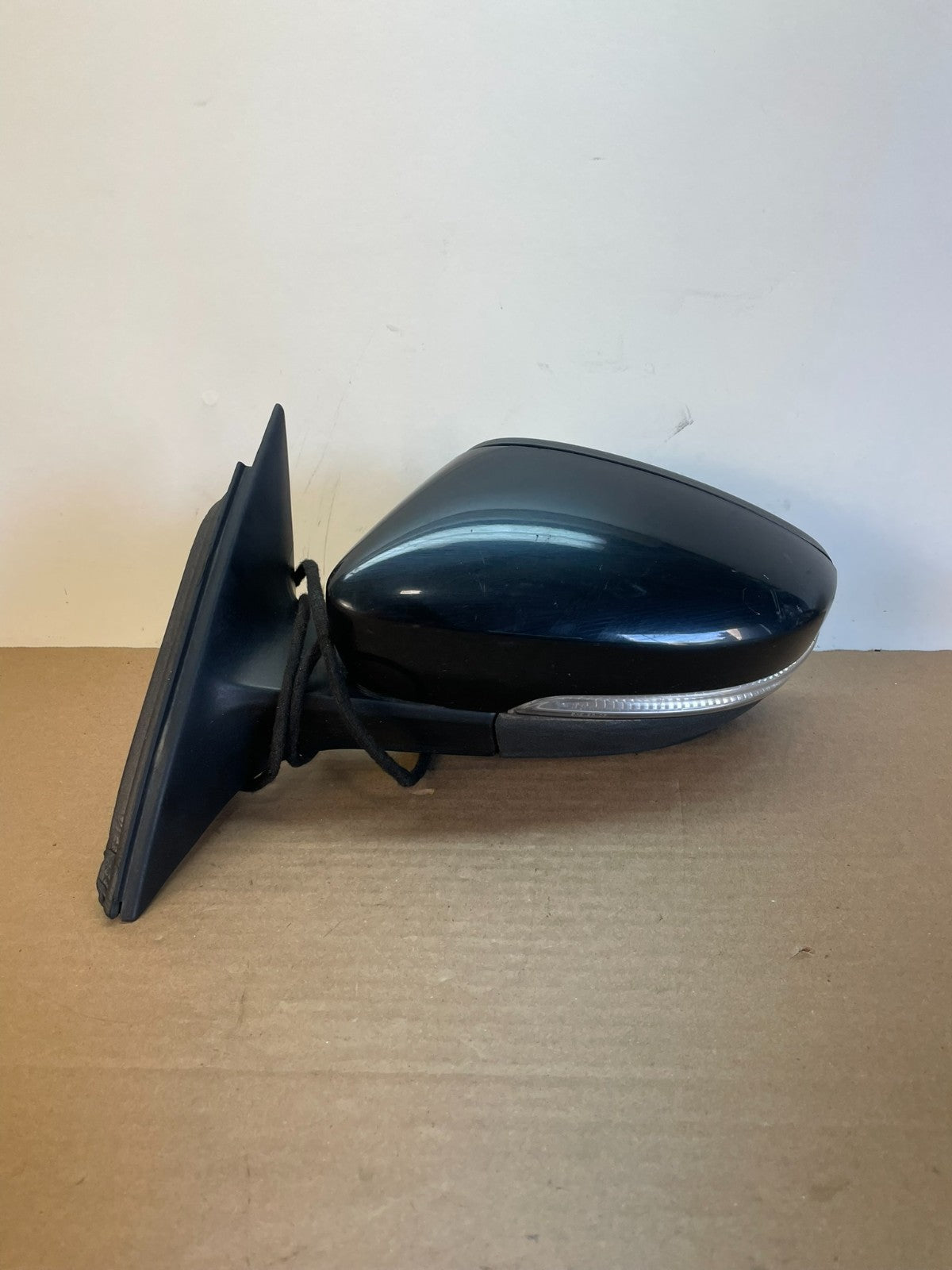 2012 to 2016 Volkswagen Passat Left Driver LH Turn View Door Mirror AF5649 DG0