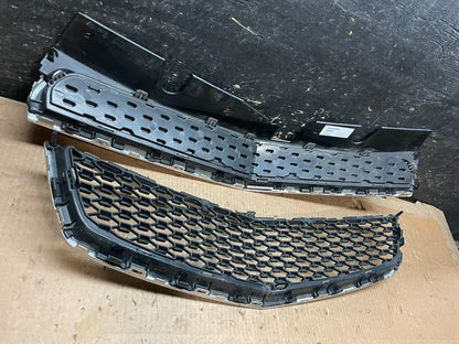 2010-2013 Chevrolet Equinox Upper Lower Set Front Chrome Grill Grille Y6429 DG5