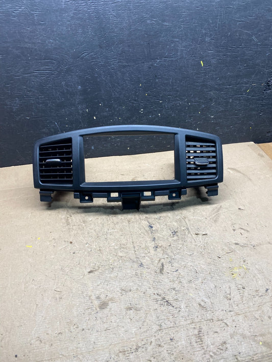 2011 to 2017 Nissan Quest Center Radio Trim Dash Panel Bezel Oem N9428 DG0