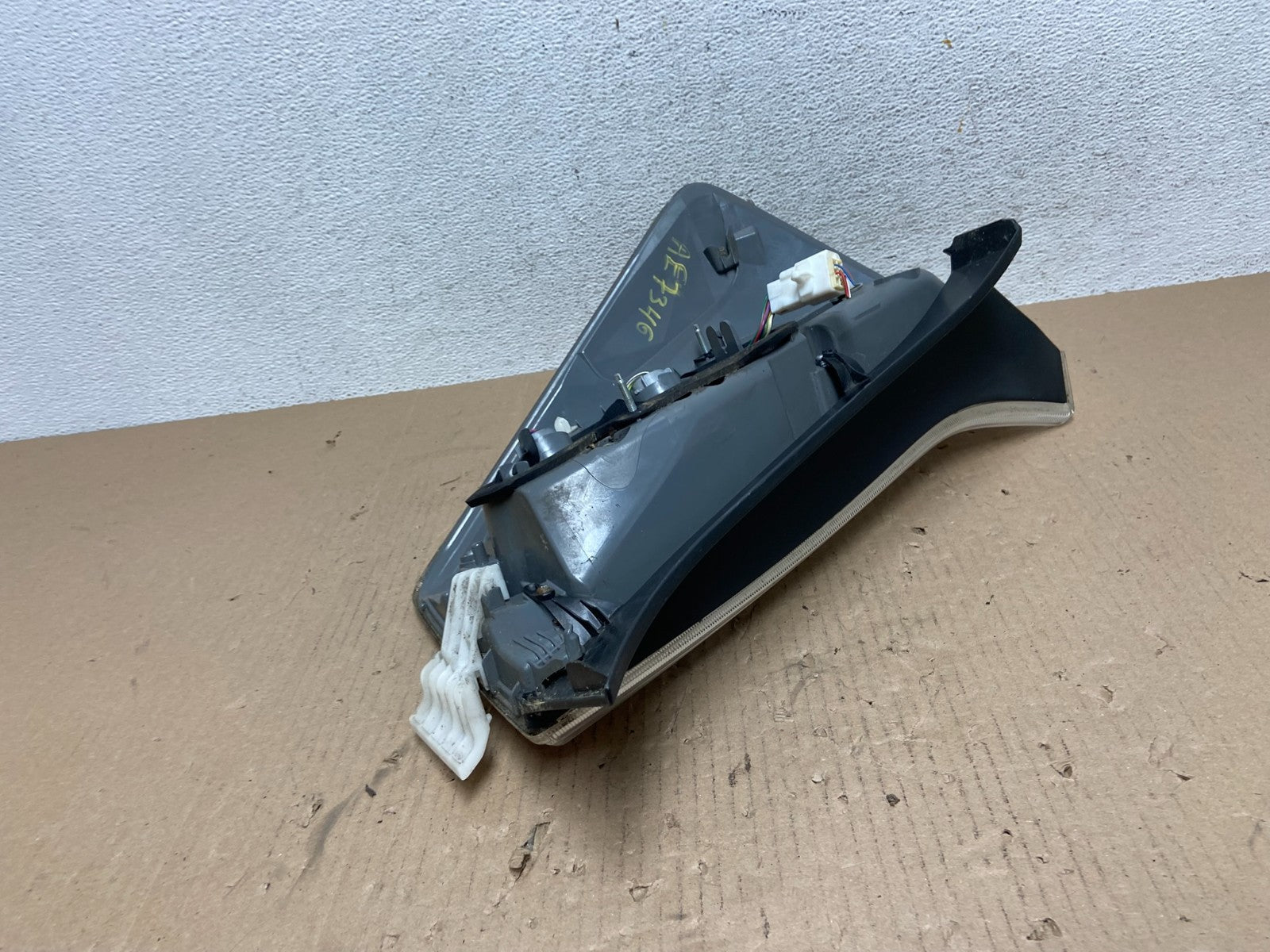 2012 to 2015 Toyota Prius Tail Light Right Passenger RH Side AE7346 DW3