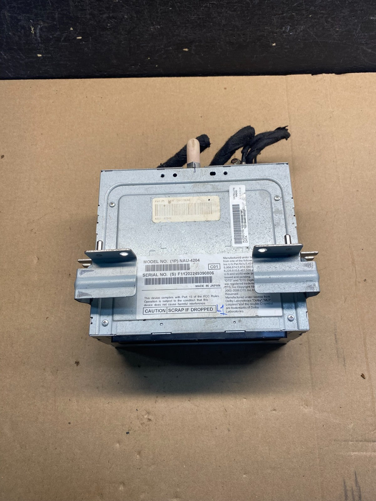 2010 to 2012 Lincoln Mkt Navigation Radio Climate Control Panel AE7394 DW3