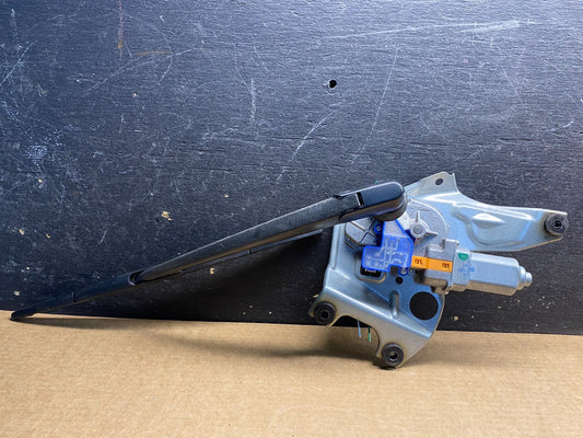 2010 to 2014 Subaru Legacy Outback Rear Wiper Motor Z90320
