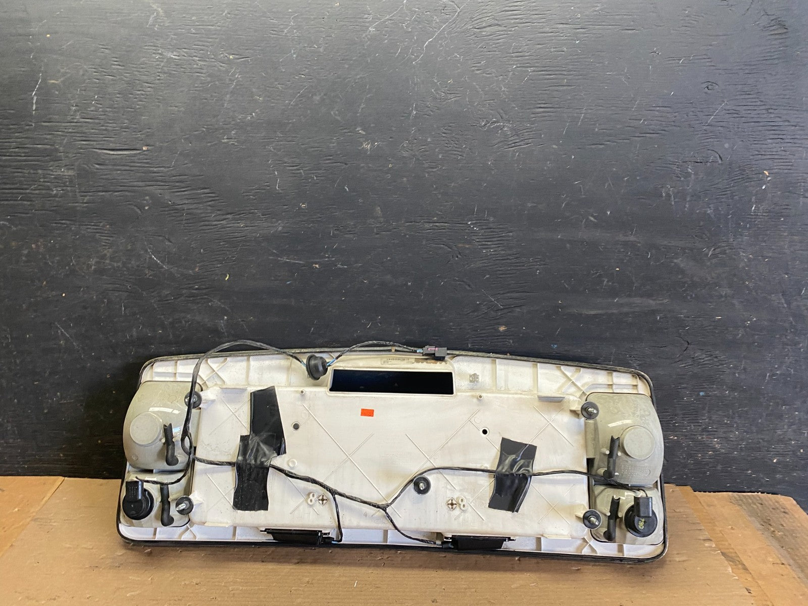 2004-2009 Cadillac SRX Trunk Panel Lid Backup License Plate Oem S1477 DG5