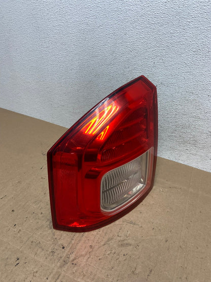 2011 2012 2013 Jeep Compass Left Driver LH Side Tail Light AE6168 LK2