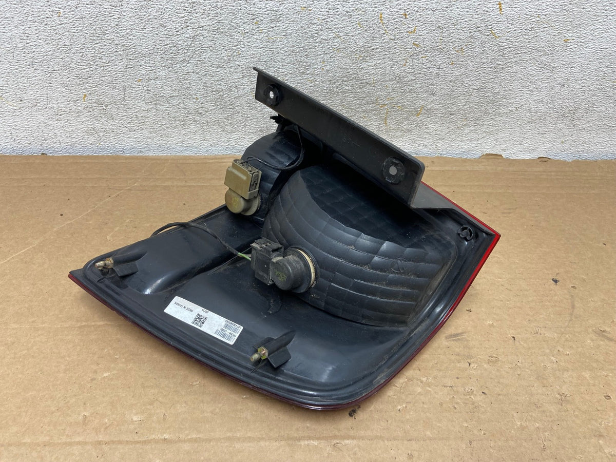 2003 2004 2005 2006 Ford Expedition Left Driver Lh Tail light DEPO AH8347 LK3