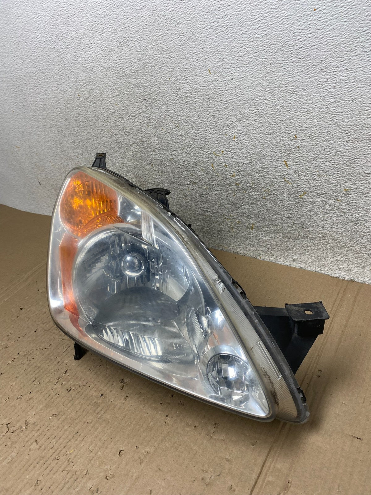 2002 to 2004 Honda CRV CR-V Right Passenger RH Halogen Headlight AI9656 LK1