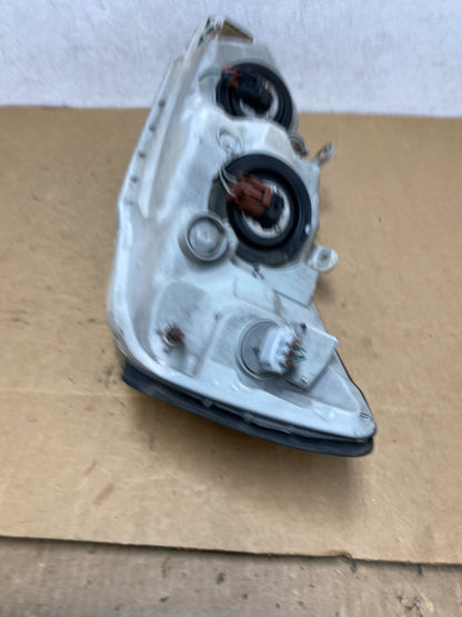 2000-2004 Toyota Avalon Halogen Headlight Right Passenger RH AD4701 DW6