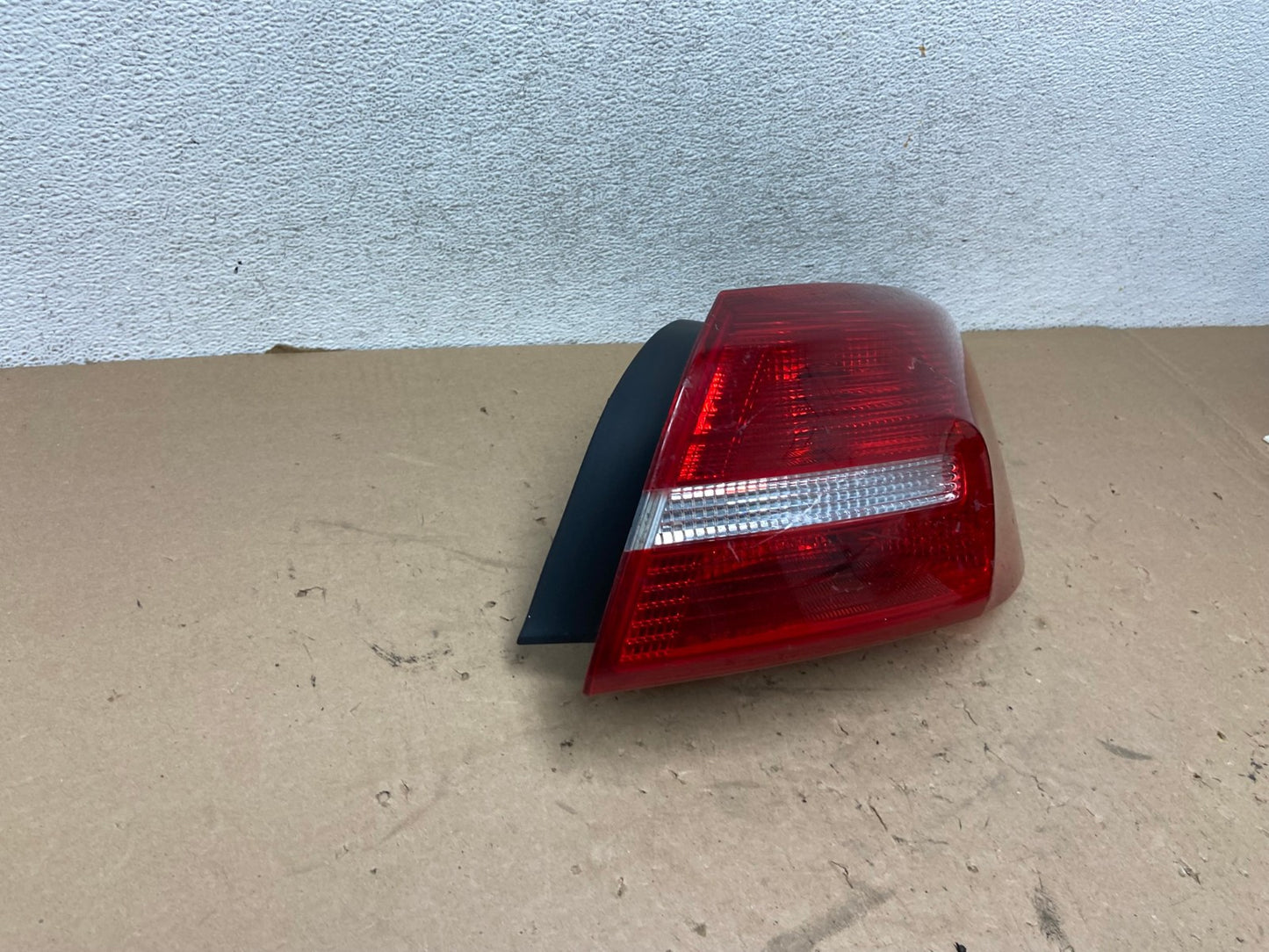 2015-2018 Ford Focus Sedan Halogen Tail Light Right Side Passenger AG4304 LK2