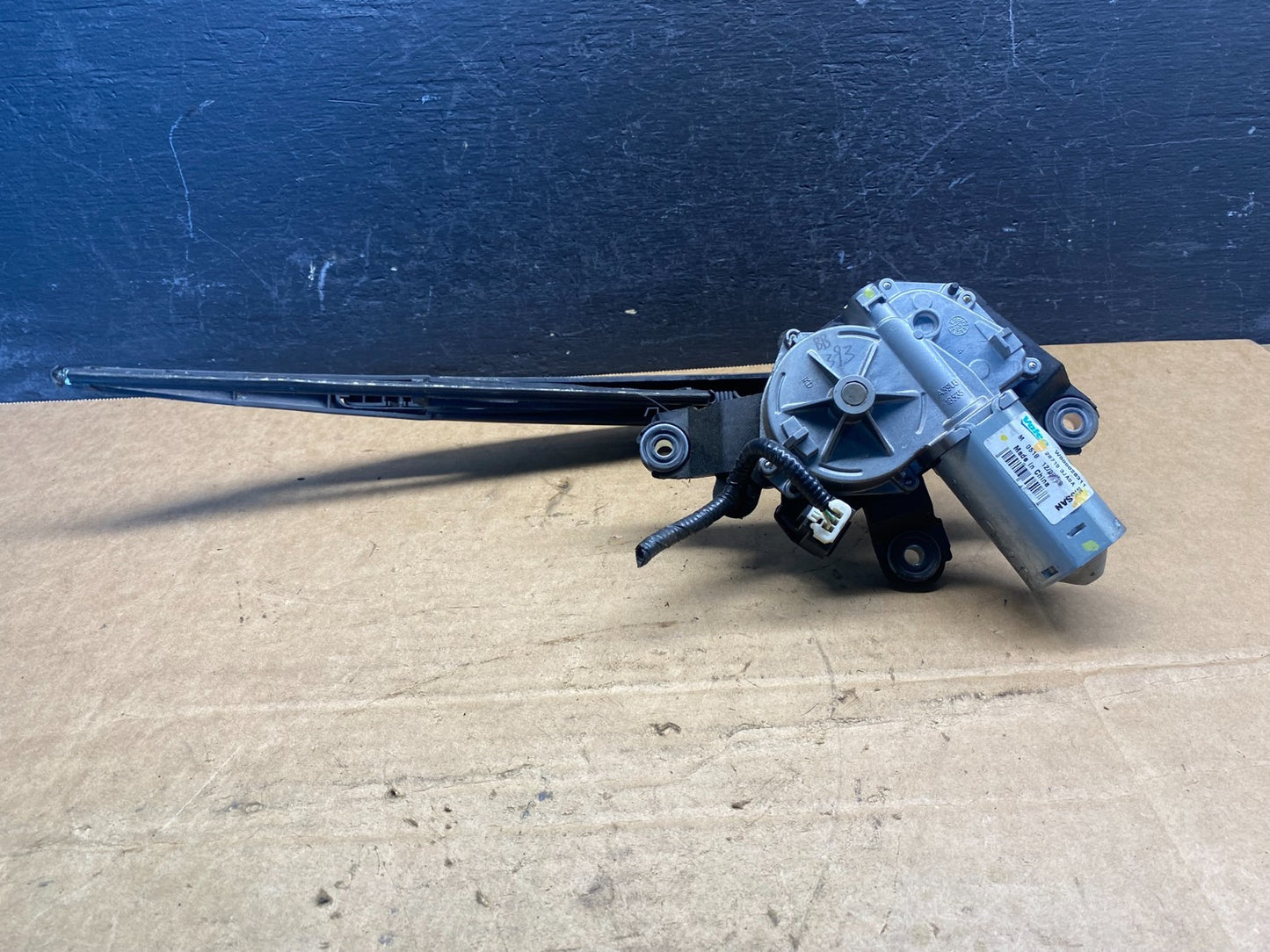2004-2010 Infiniti QX60 Rear Liftgate Back Window Wiper Motor ad7425 DG5