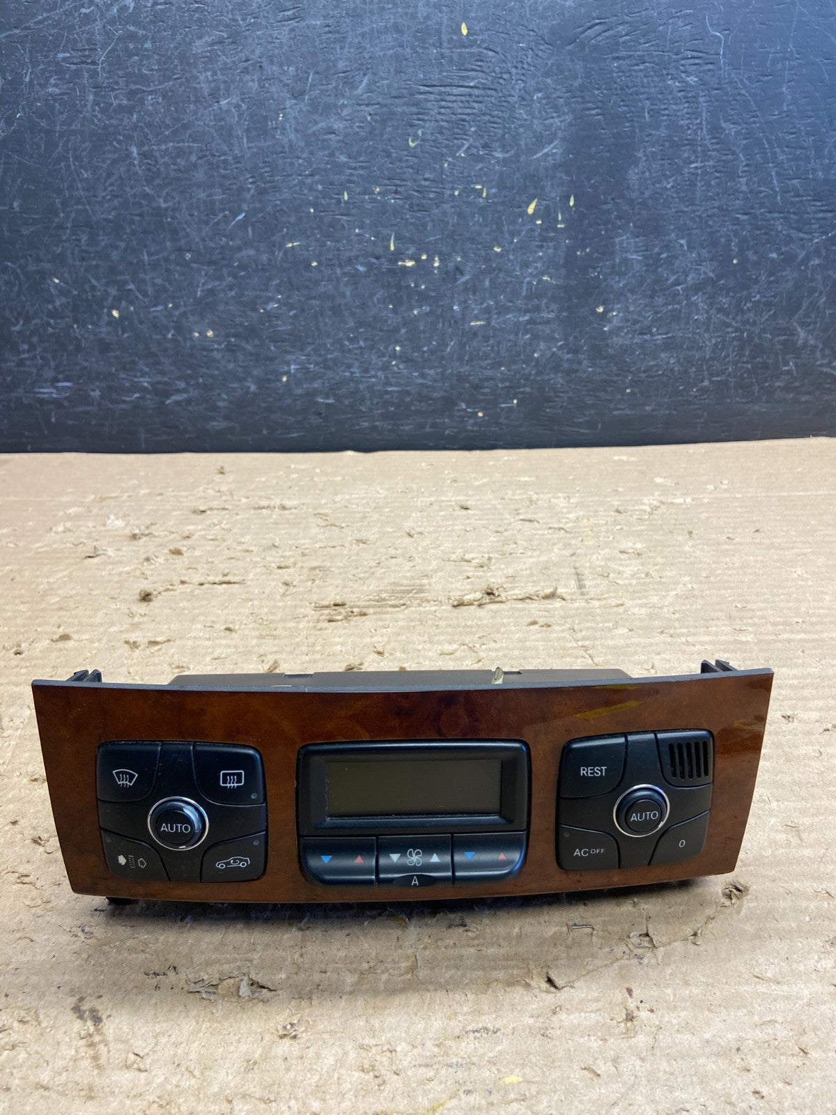 2000-2006 Mercedes S430 S500 W220 AC Heater Climate Control Trim Bezel AG8773 DG0