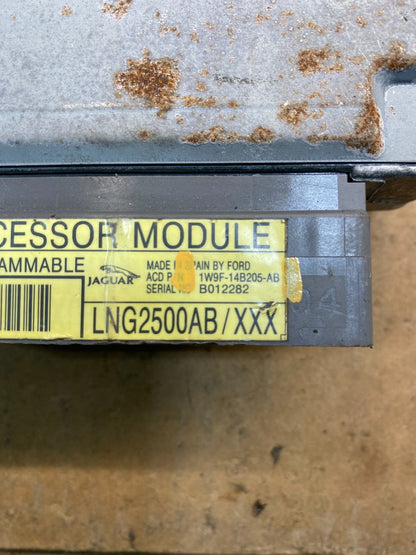 2001 2002 2003 Jaguar XJ8 Computer Brain Engine Control ECU ECM Module AB3866 DG2