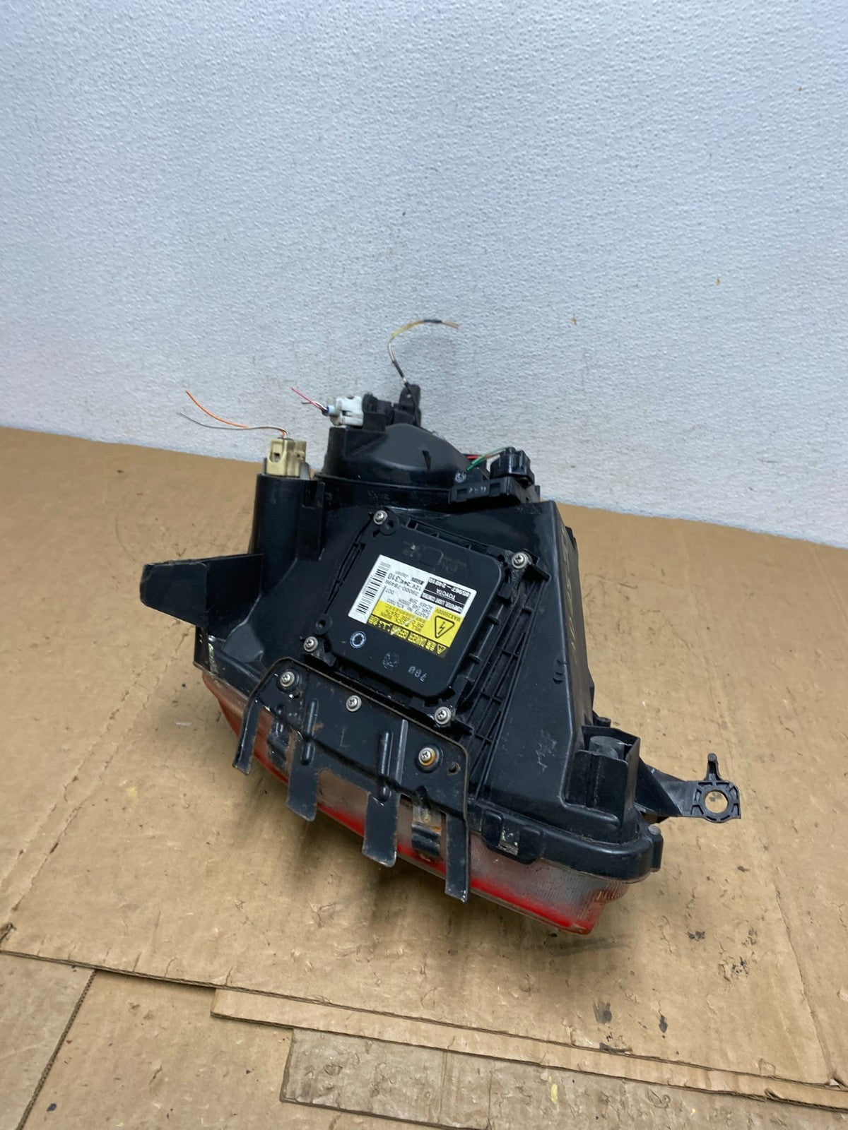 2006-2009 Toyota Prius Left Driver LH Side Blue Headlight Xenon Hid AD0555 DW5