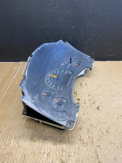 2001 to 2002 Chevrolet Express Speedometer Cluster Gauge OEM AB5769 DG2