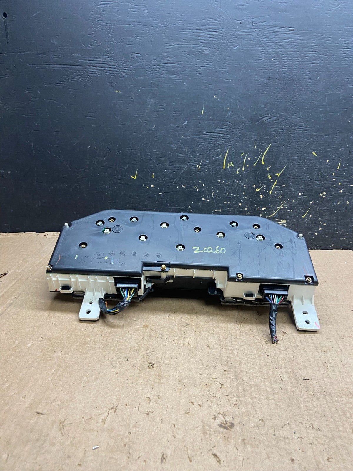 2001 to 2003 Ford Explorer Speedometer Cluster Gauge Oem Z0260  DG6