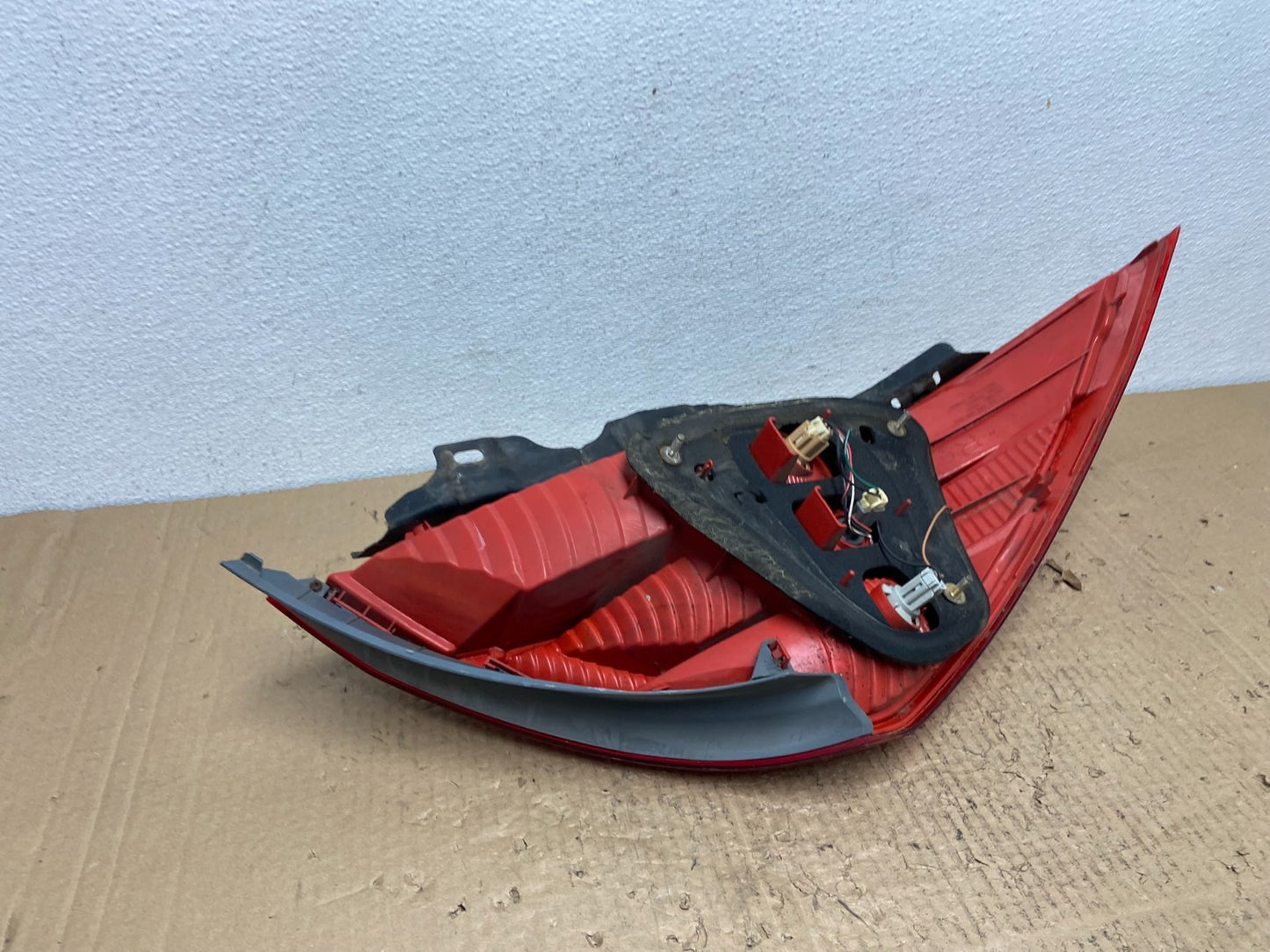 2003 2004 2005 Honda Accord Coupe Right Passenger Rh Tail Light AC4168 DW3