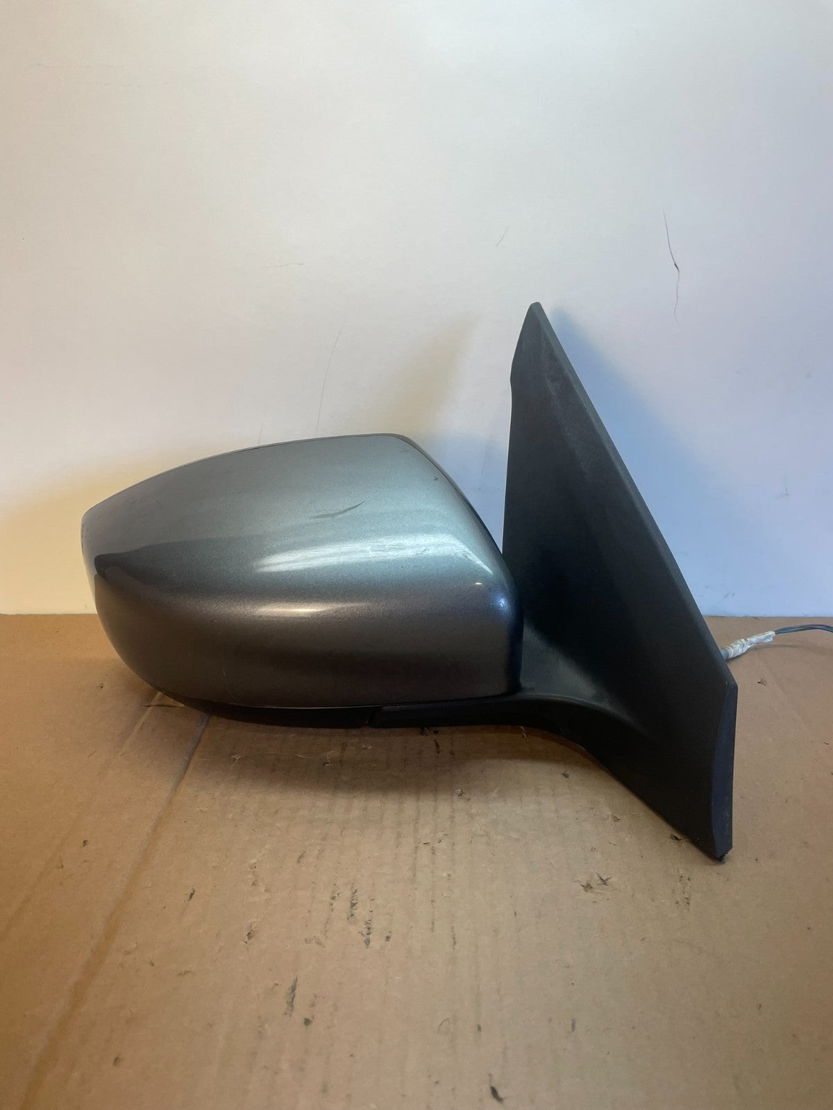 2013 to 2019 Nissan Sentra Right Passenger Side Door Mirror AG7798 DW0