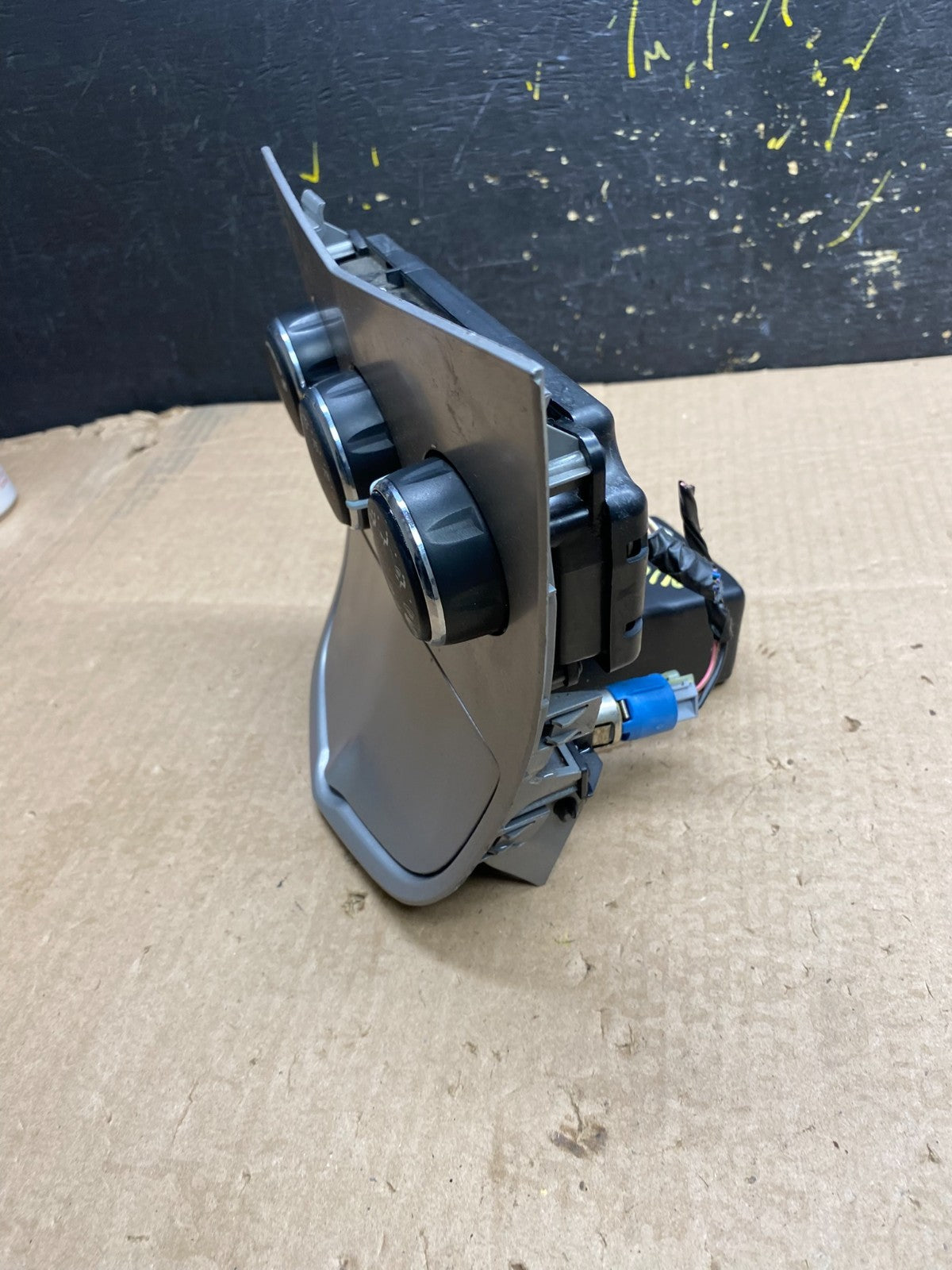 2008 2010 Dodge Avenger Center Dash A/C AC Climate Control Bezel Trim Z0110 DG3