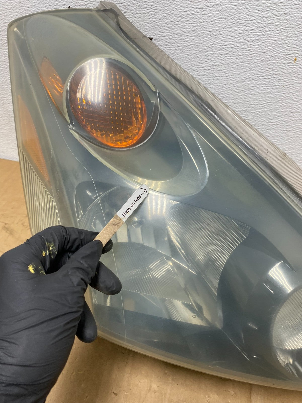 2004 to 2009 Nissan Quest Right Passenger RH Black Headlight AC8597 DW4