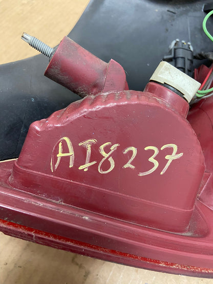 2006 - 2009 Pontiac G6 Coupe Left Driver LH Side Tail Light AI8237 LK7