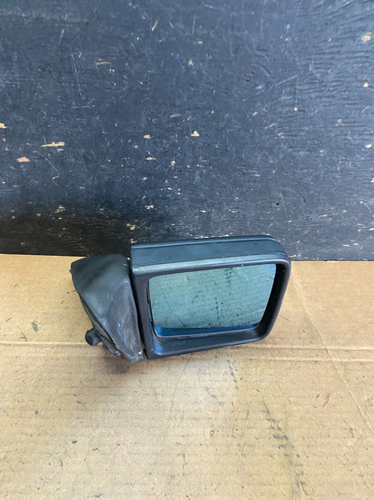 1988 to 1989 Mercedes W124 300CE Right Passenger Side View Mirror q8371 DG7
