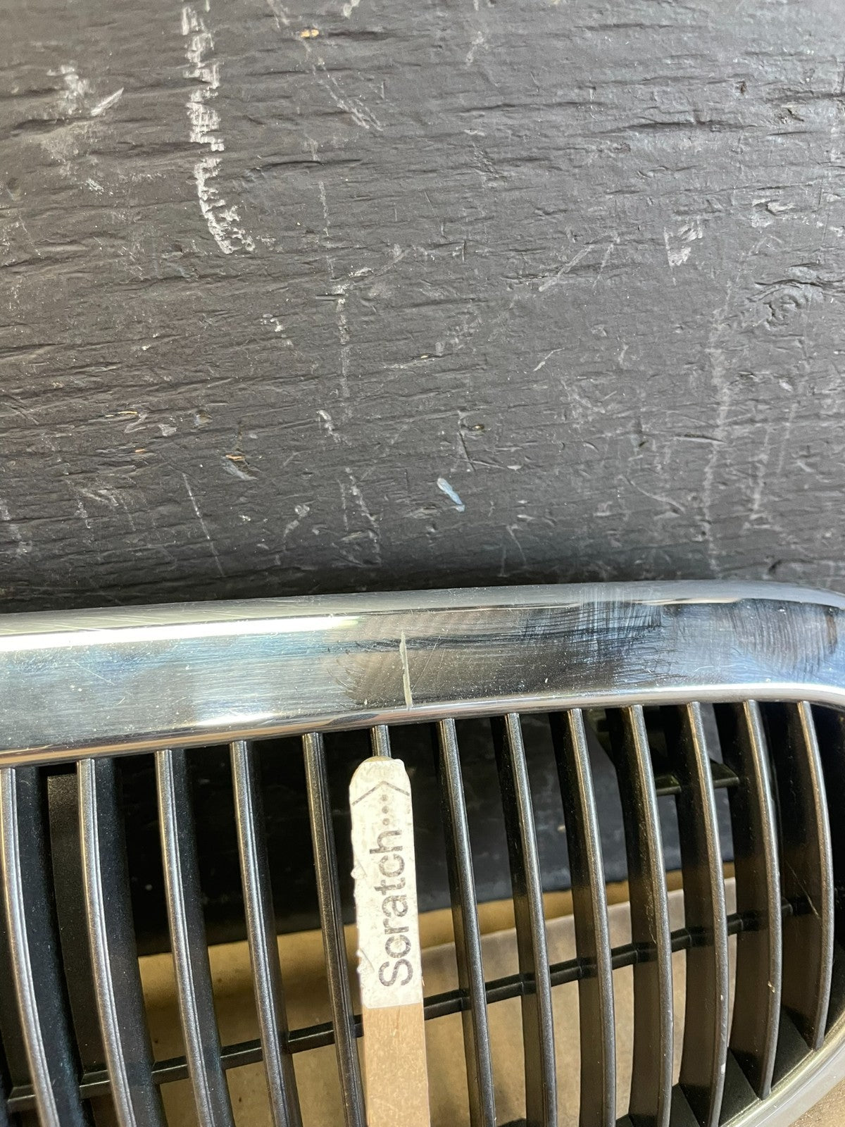 2003 to 2005 Buick Century Front Upper Grill Grille ab7936 DG2
