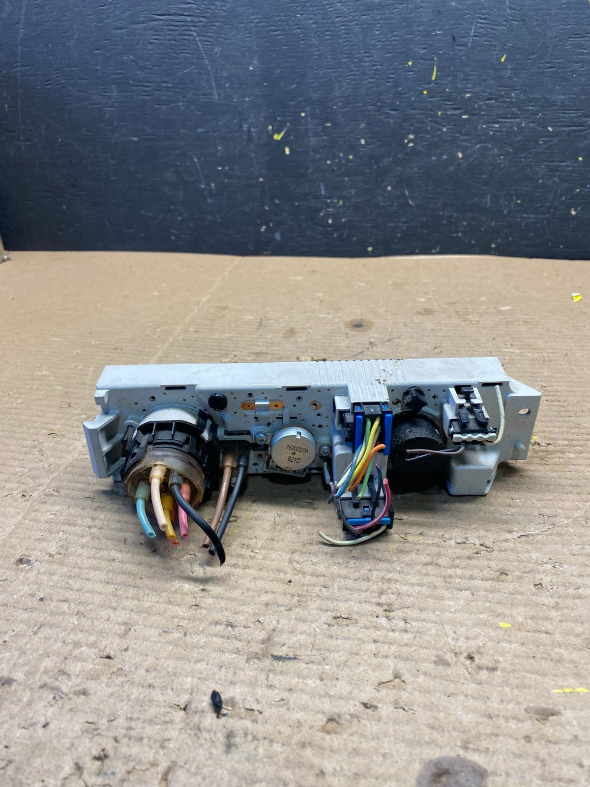 2001 - 2007 GMC Chevrolet Express 1500 Climate Control A/C r2594 DG4