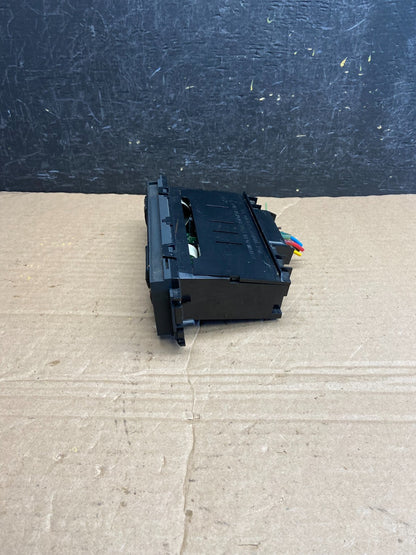 1998 to 2002 Ford Crown Victoria Marquis A/C Heater Climate Control AF1945 DG2