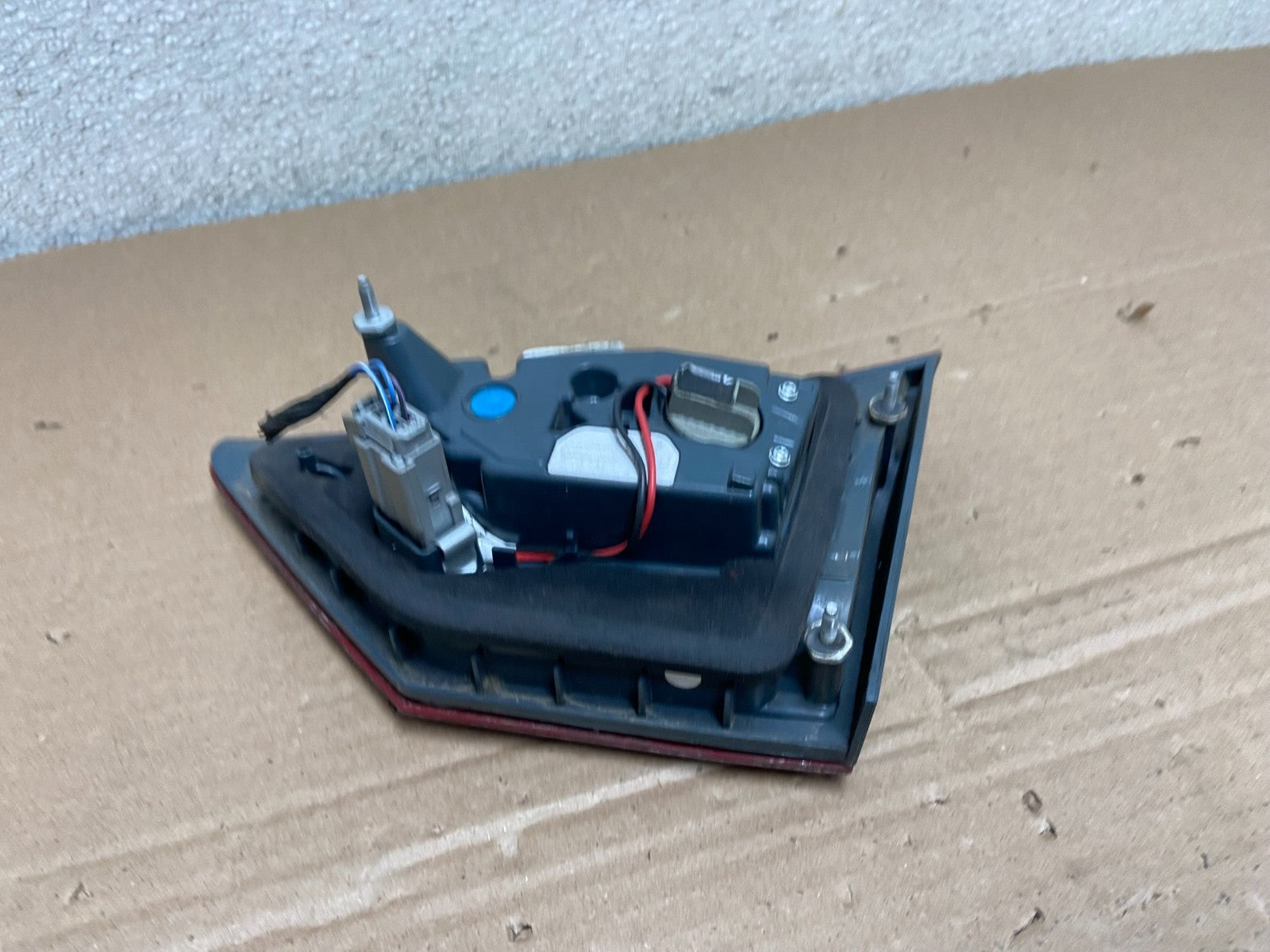 2013 to 2016 Ford Fusion Left Driver LH Side Tail Light Inner OEM AB1324 LK5