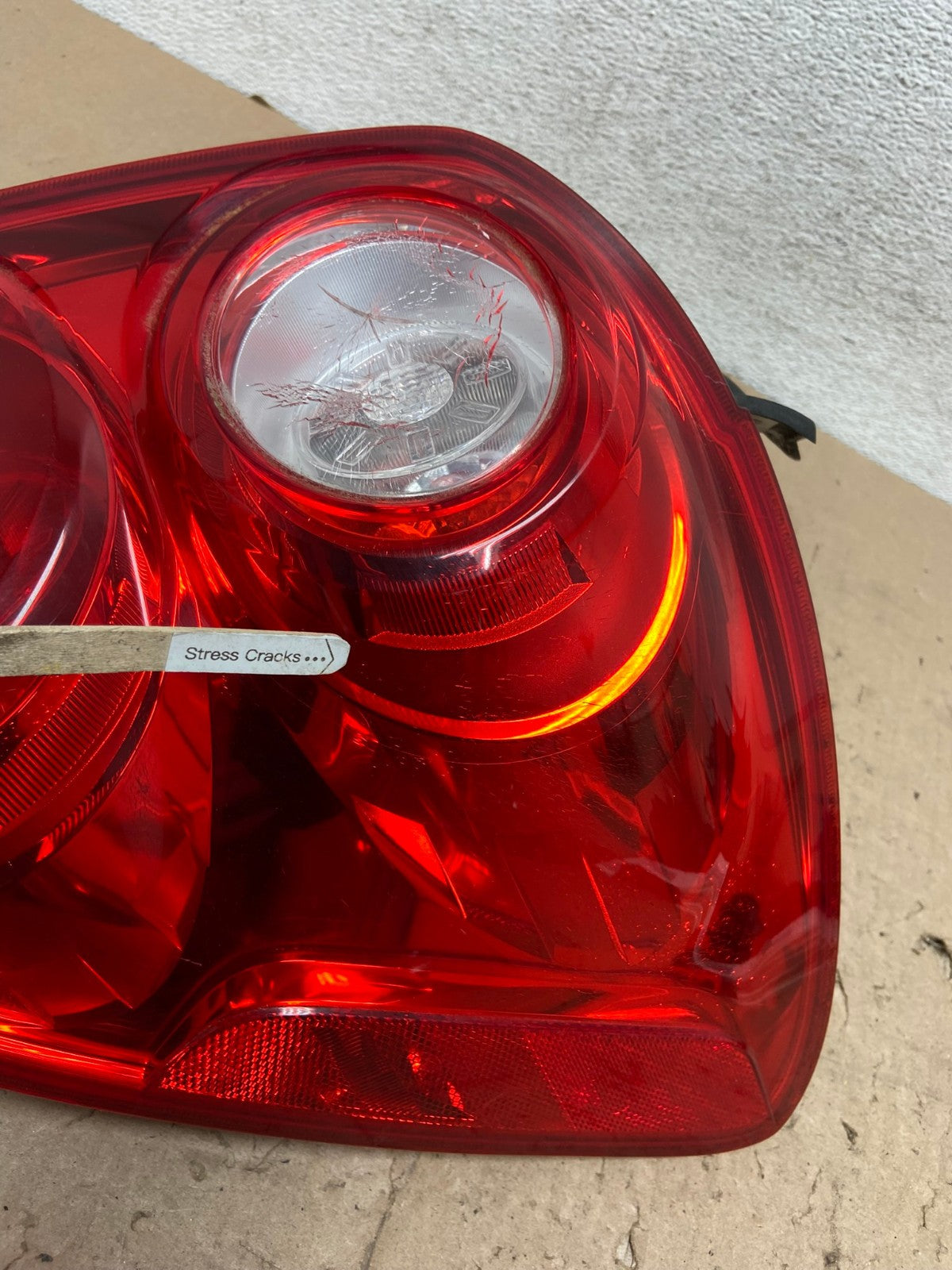 2010 to 2015 Chevrolet Equinox Right Passenger Rh Side Tail Light AG5634 LK3