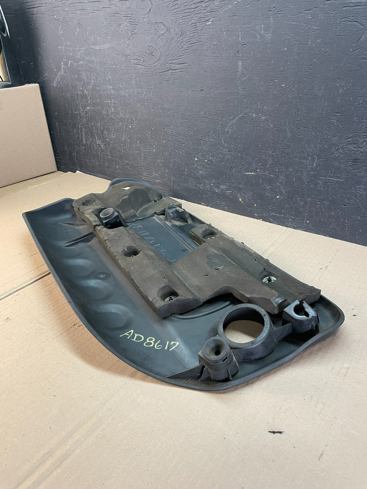 2015 to 2017 Chrysler 200 Engine Cover Top Lid Cover ad8617 DG4