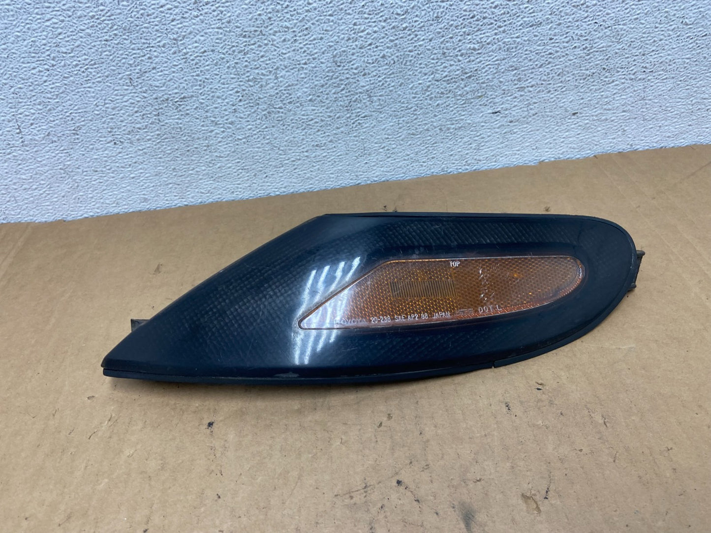 1990 - 1993 Toyota Celica Left Driver LH Front Turn Park Signal AD2732 DG0