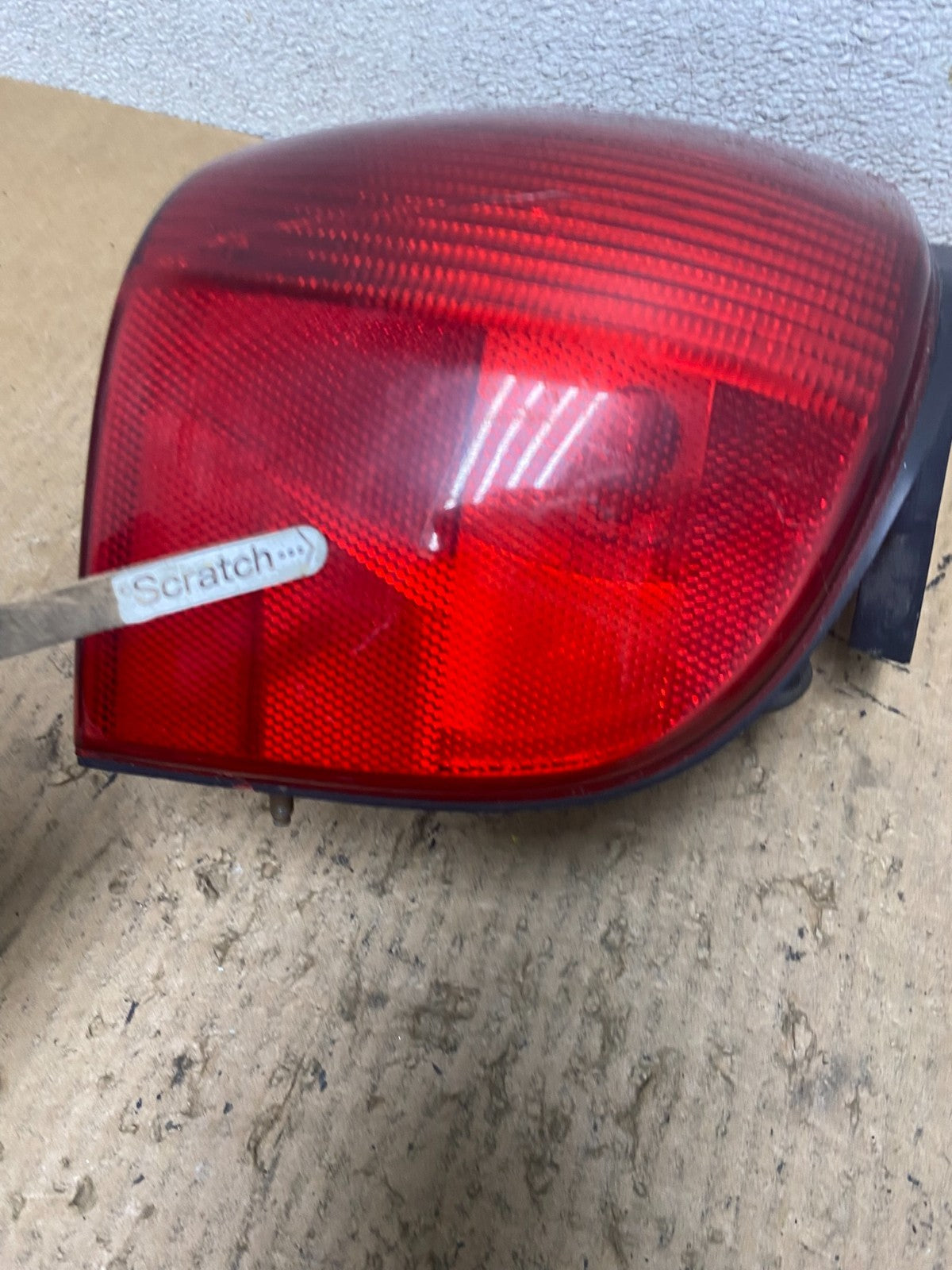 1989 - 1990 Ford Cougar Right Passenger RH Side Tail Light OEM Q8084 DW5