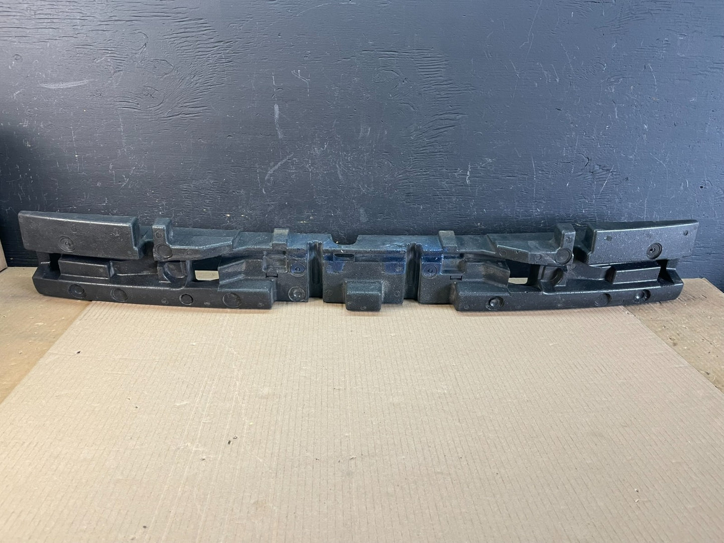 2011 to 2015 Lincoln MKX Bumper Foam Impact Absorber Bar BA1Z17E855A AC1959 PS0