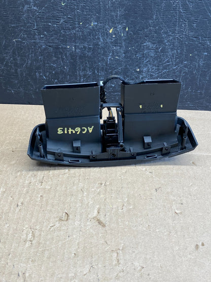 2004 to 2009 Cadillac SRX Front Center Dash A/C Air Vent ac6413 DG3