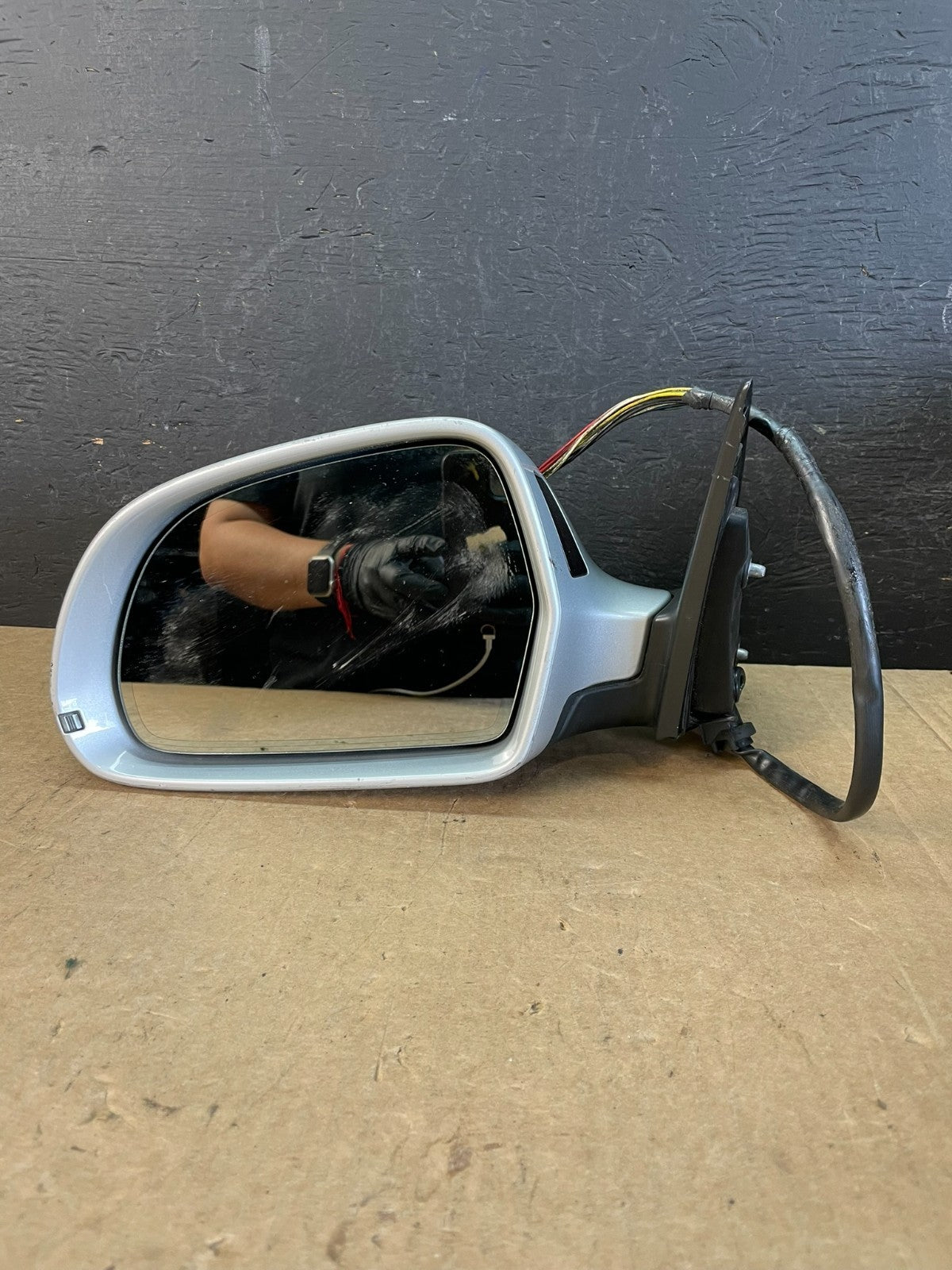 2009 to 2012 Audi A4 Left Driver LH Side View Power Door Mirror AD03589