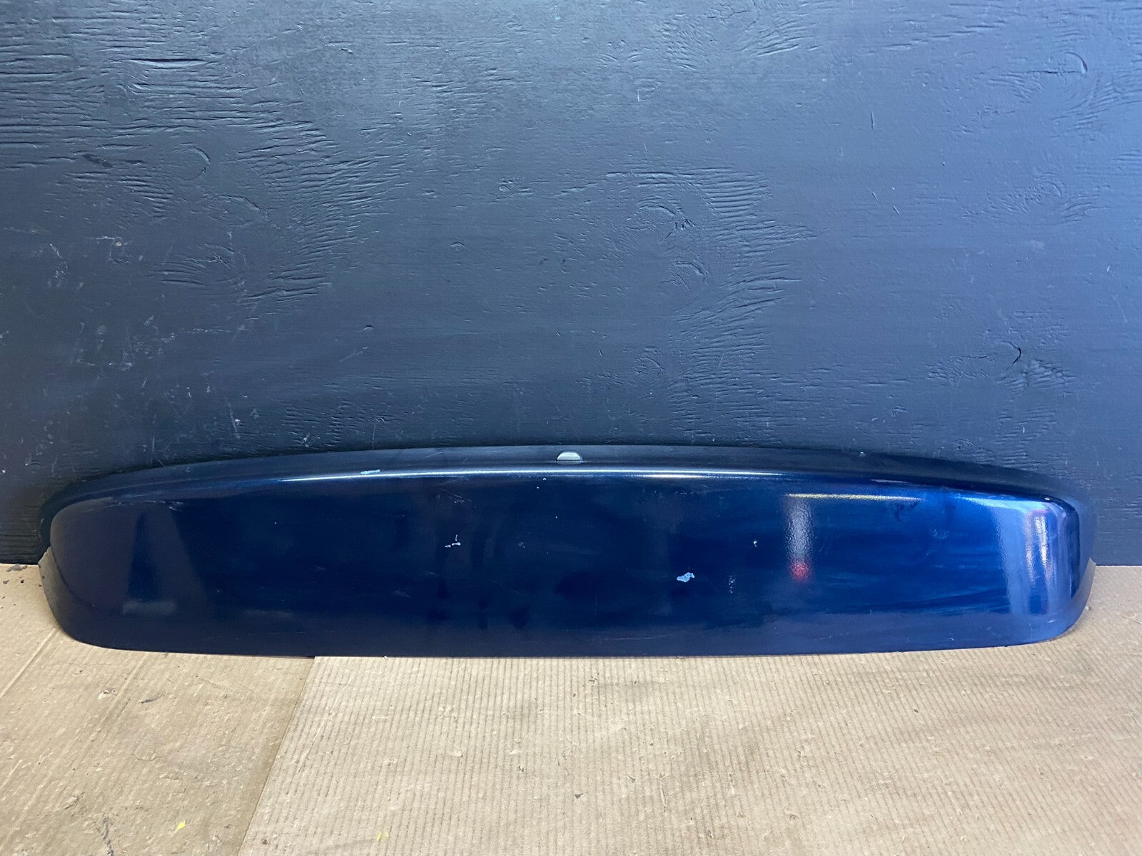 2003 to 2008 Toyota Matrix upper tailgate deck lid spoiler trim D94140
