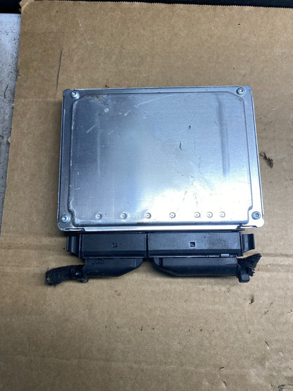 2001 2005 Volkswagen Passat ECM Engine Control Unit ECU af8916 DG1
