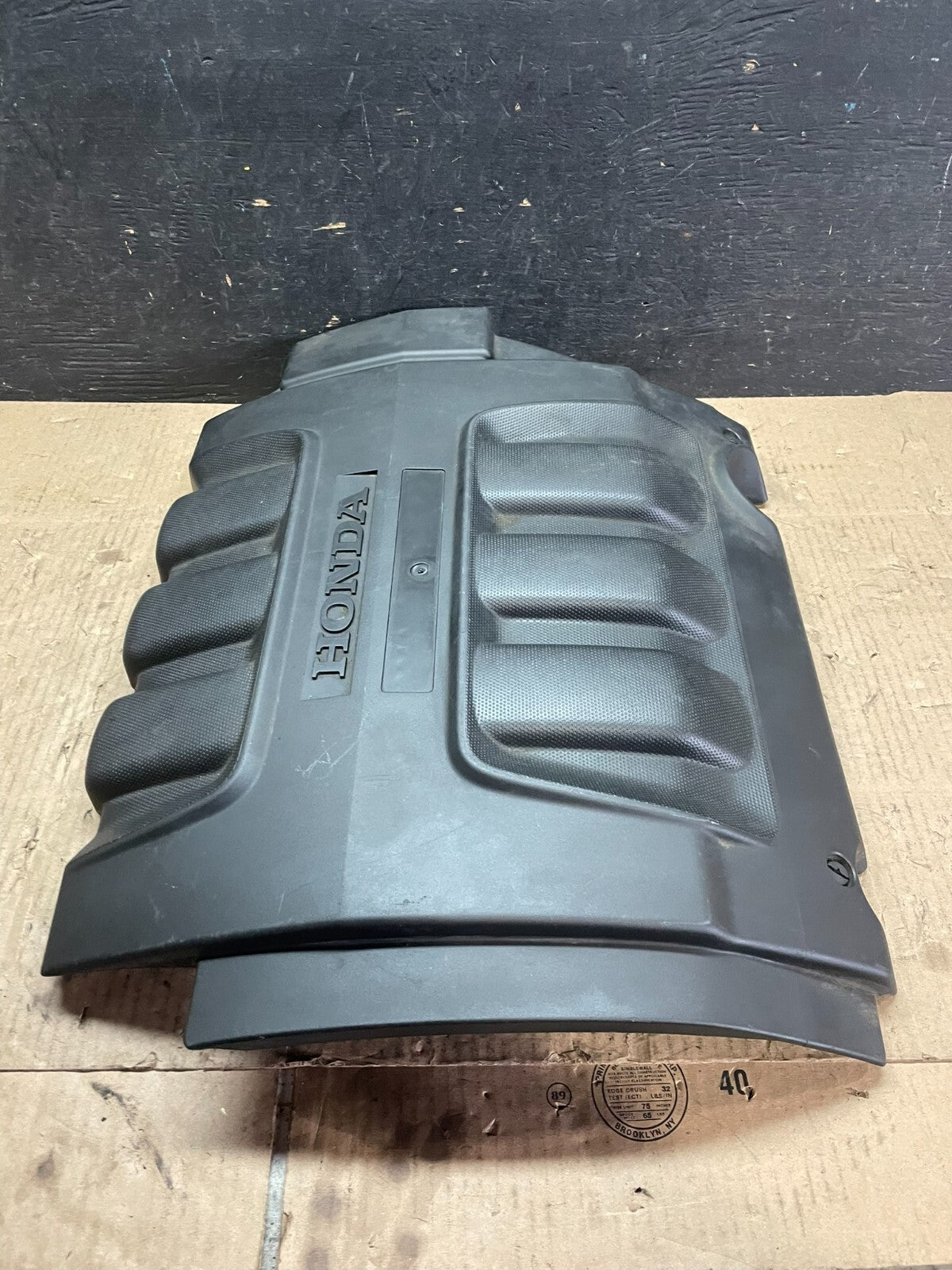 2005 to 2007 Honda Odyssey Black Engine Cover M6080 DG3