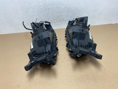2003 2004 Subaru Forester Left+Right Headlights Halogen AE7181 DW9