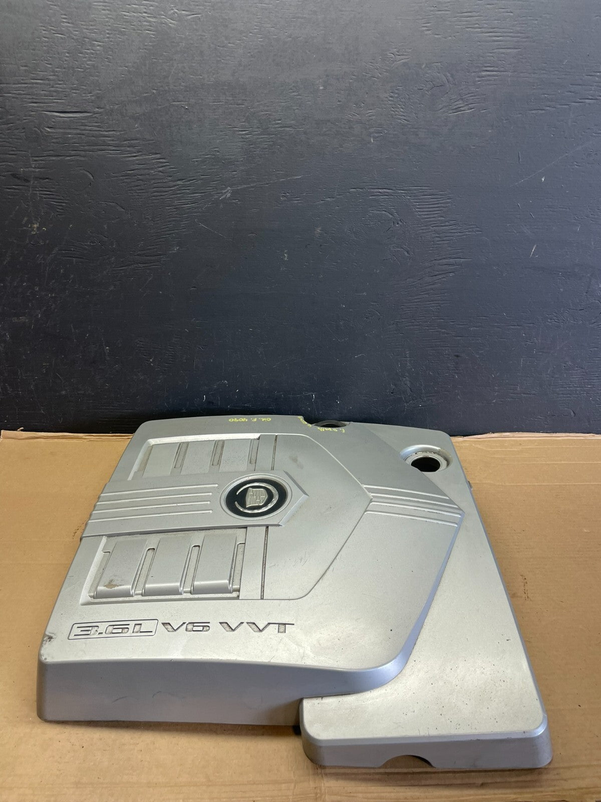 2004 to 2007  Cadillac CTS 3.6L Plastic Engine Cover Shield E3992 PS3